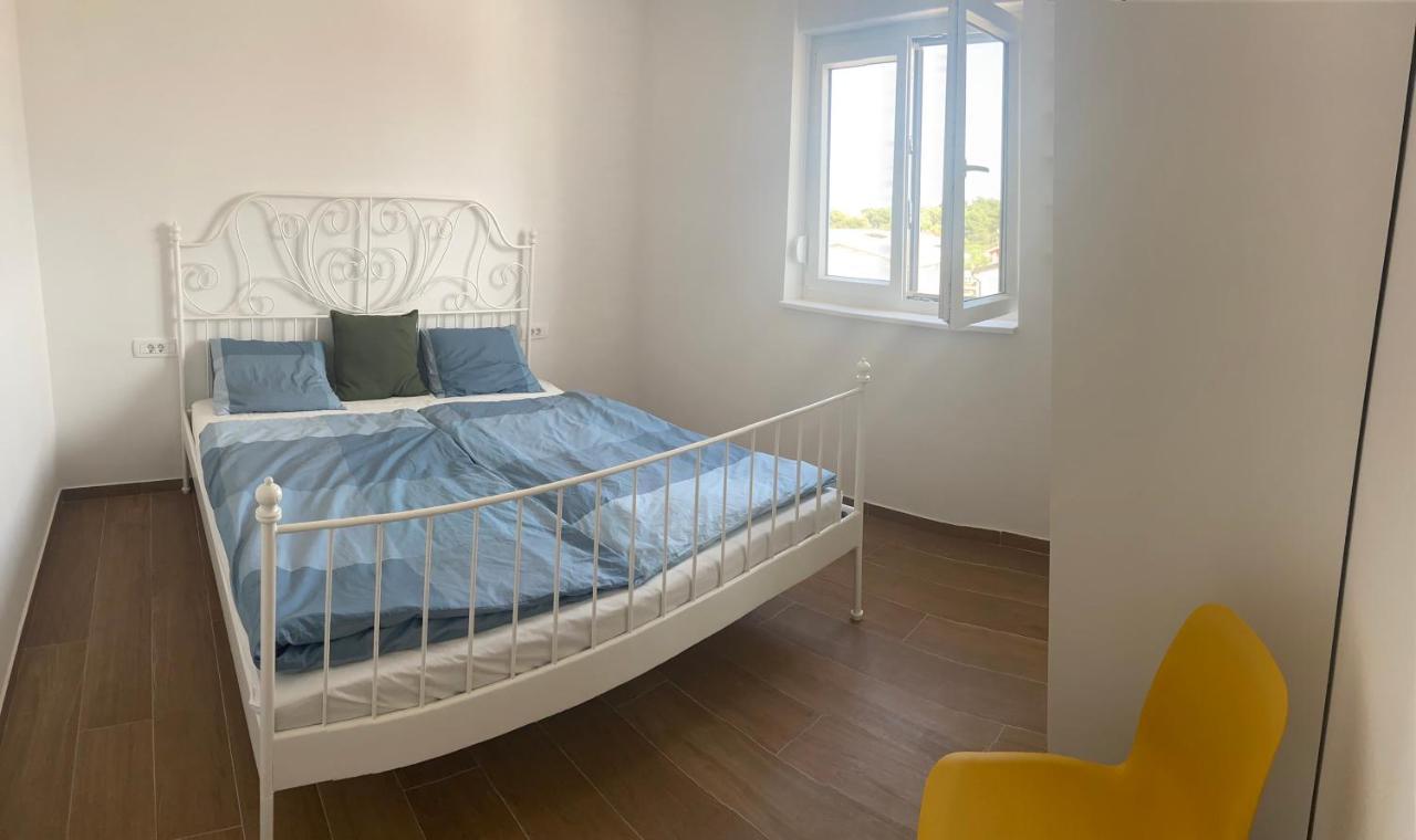 Daniela Family Apartment - Top Floor - New & Quite Location - Great Sea & Island View Vir Εξωτερικό φωτογραφία